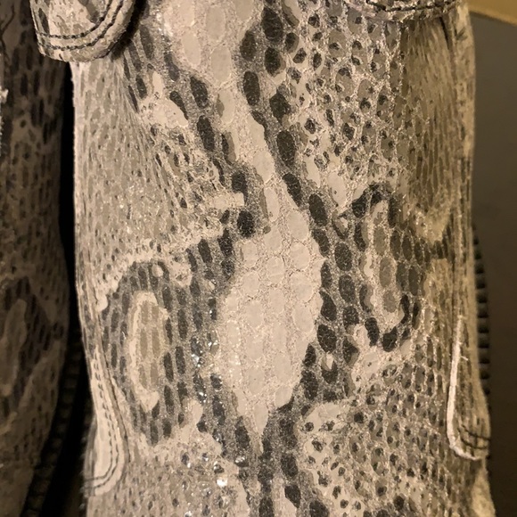 Vintage Henry Ferrera Snake Print Ankle Boots size 10 - Picture 15 of 16